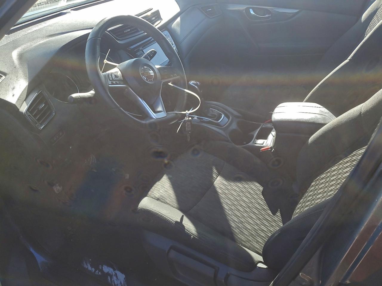 Nissan Rogue S Image 13