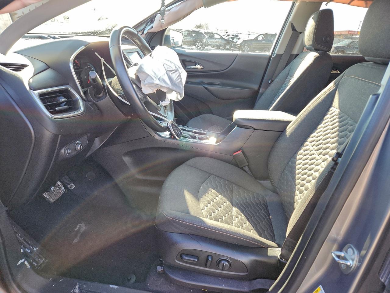 Chevrolet Equinox Lt Image 12