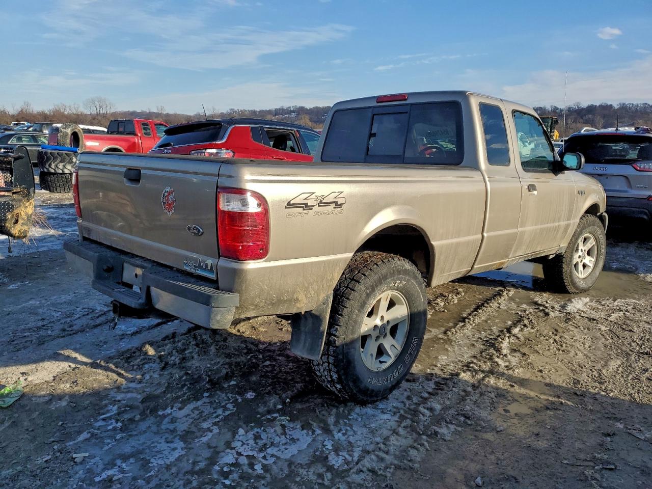 Ford Ranger Super Cab Image 4