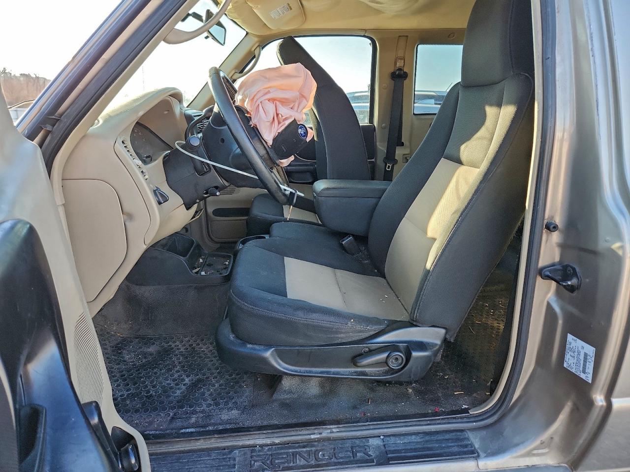 Ford Ranger Super Cab Image 5