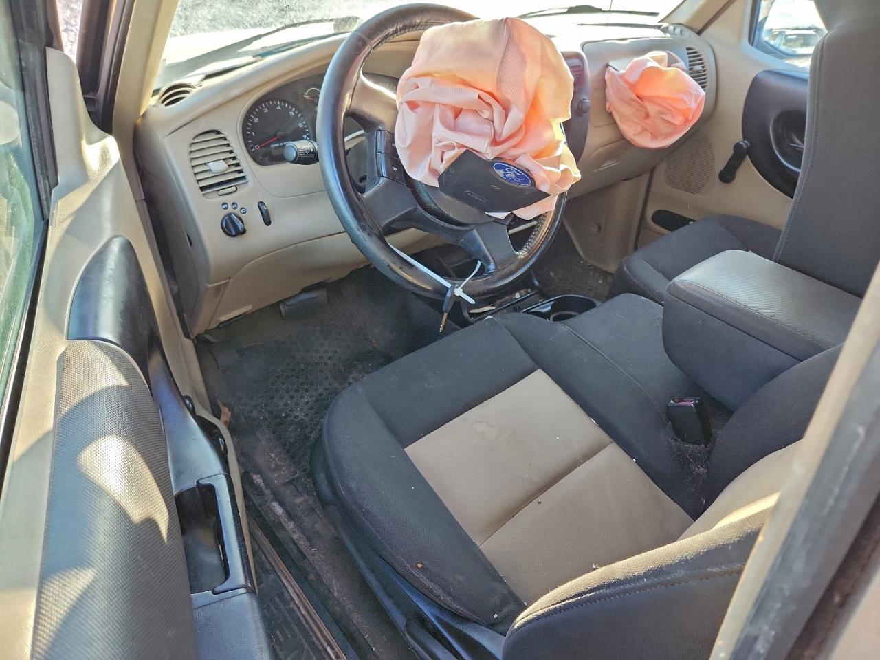 Ford Ranger Super Cab Image 12