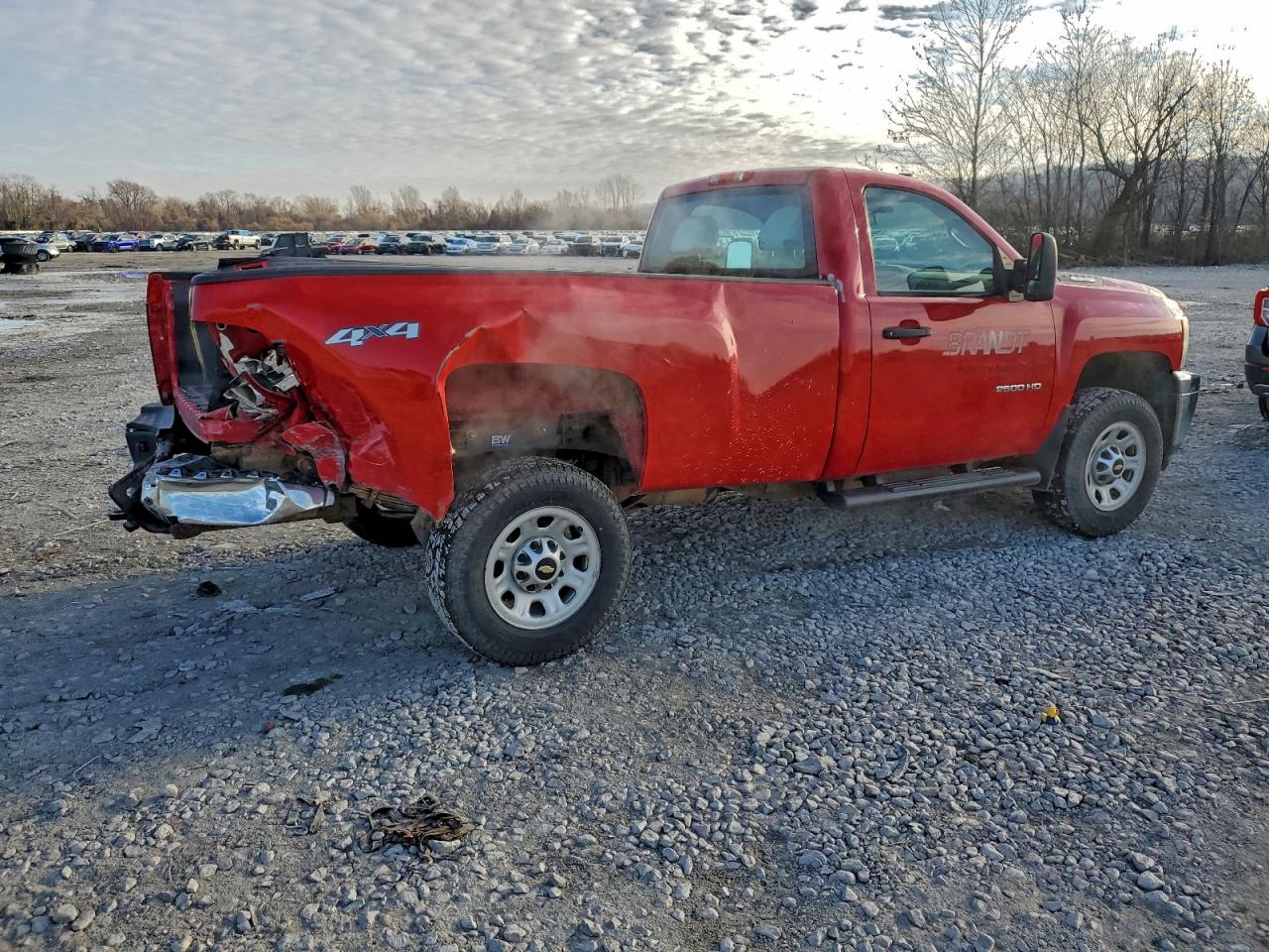 Chevrolet Silverado K2500 Heavy Duty Image 7