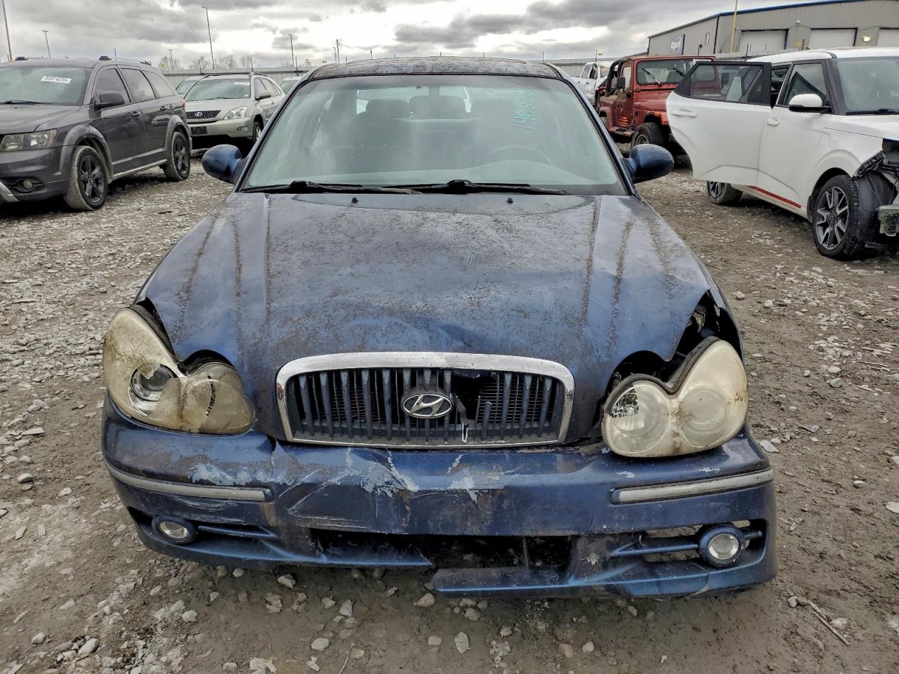 Hyundai SONATA Gls Image 2