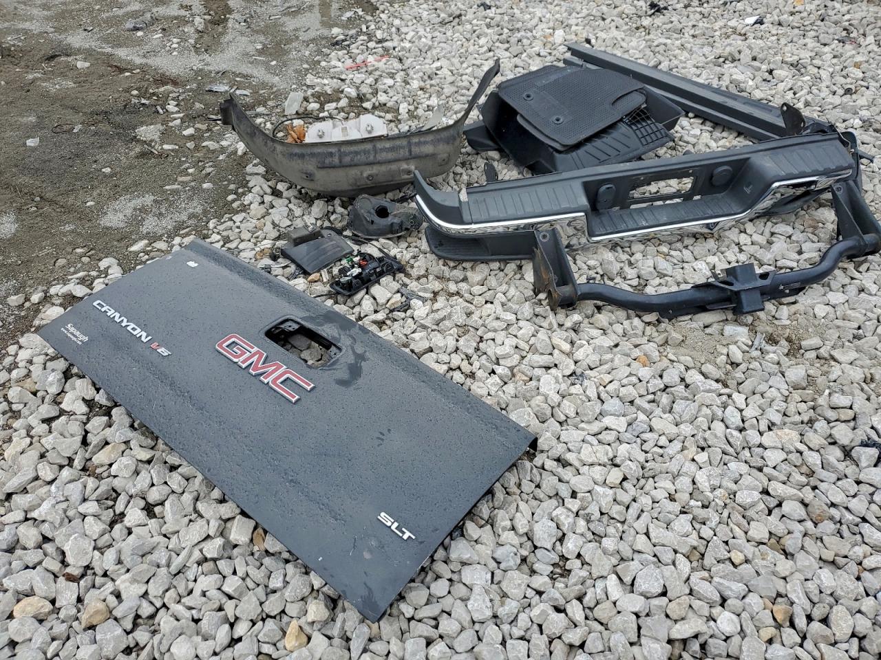 GMC Canyon Slt Image 13