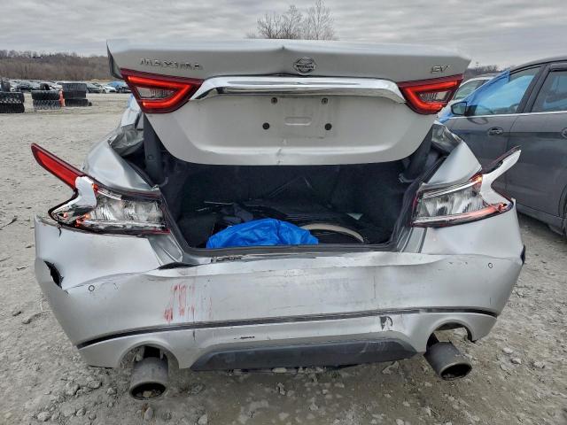 Nissan Maxima 3.5s Image 3