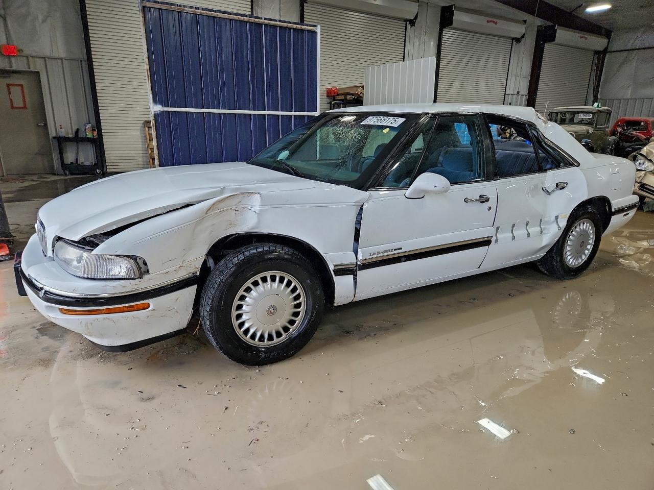 Buick LeSabre Custom Image 1