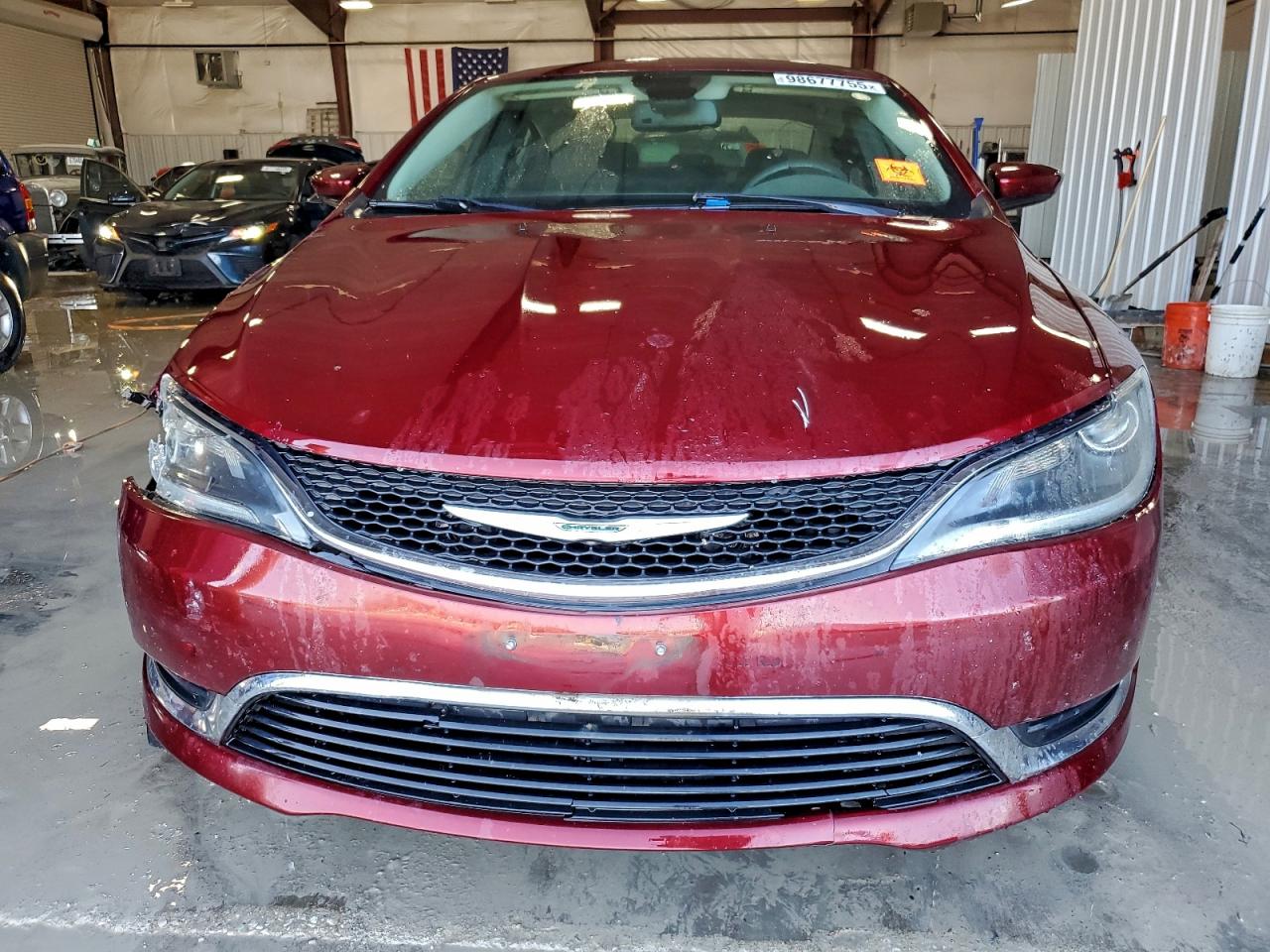 Chrysler 200 Limited Image 11