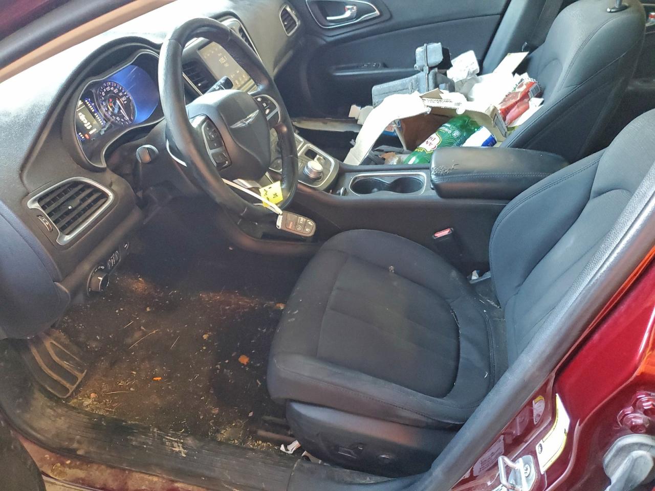 Chrysler 200 Limited Image 12