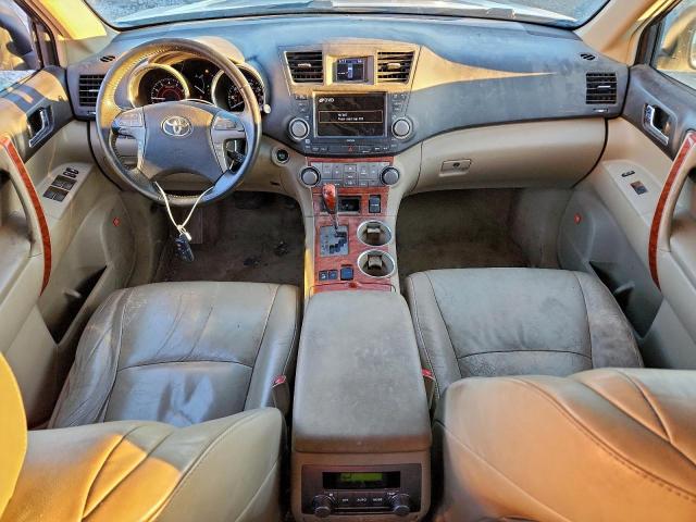 Toyota Highlander Limited Image 7