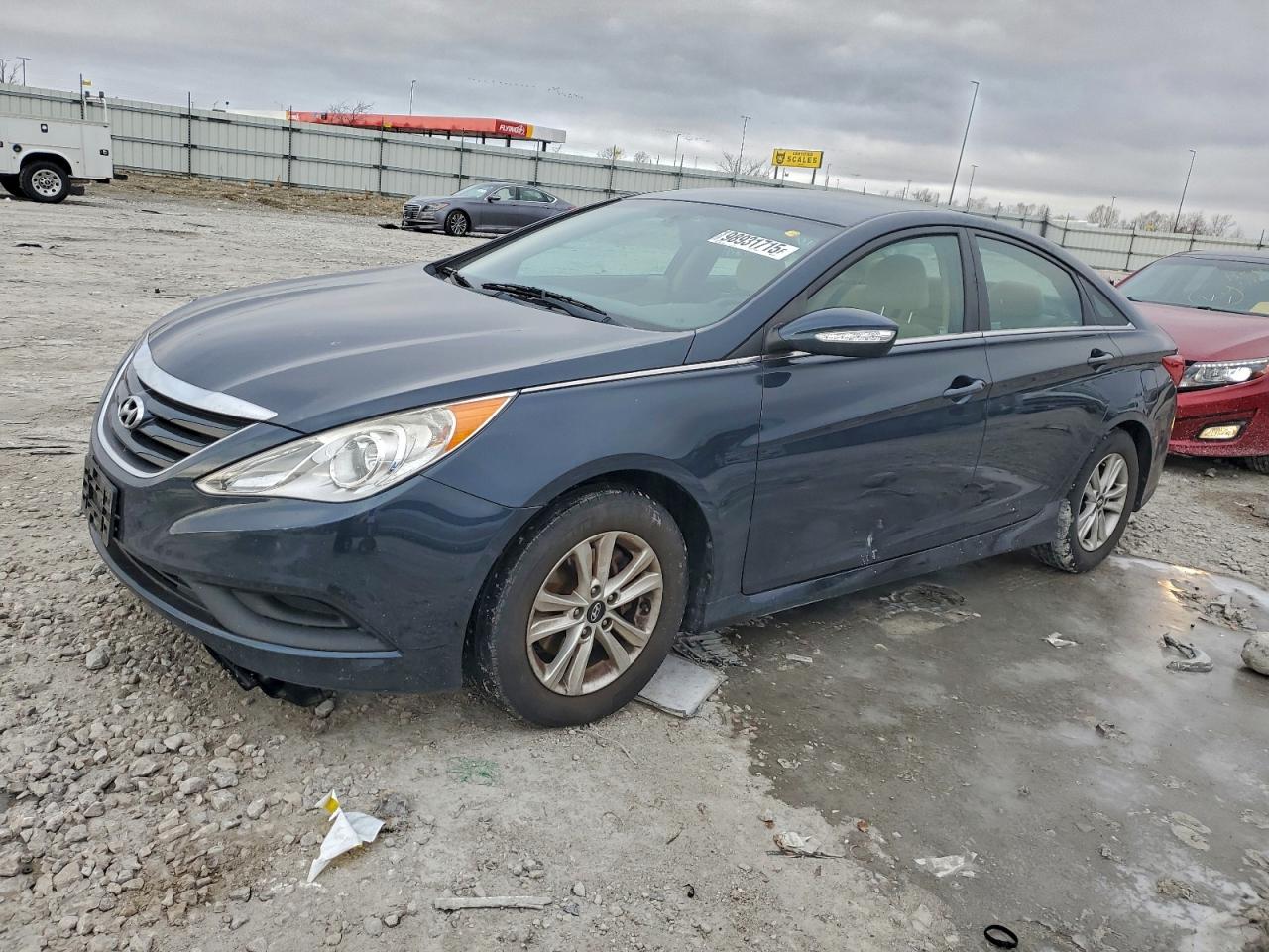 Hyundai SONATA Gls Image 1