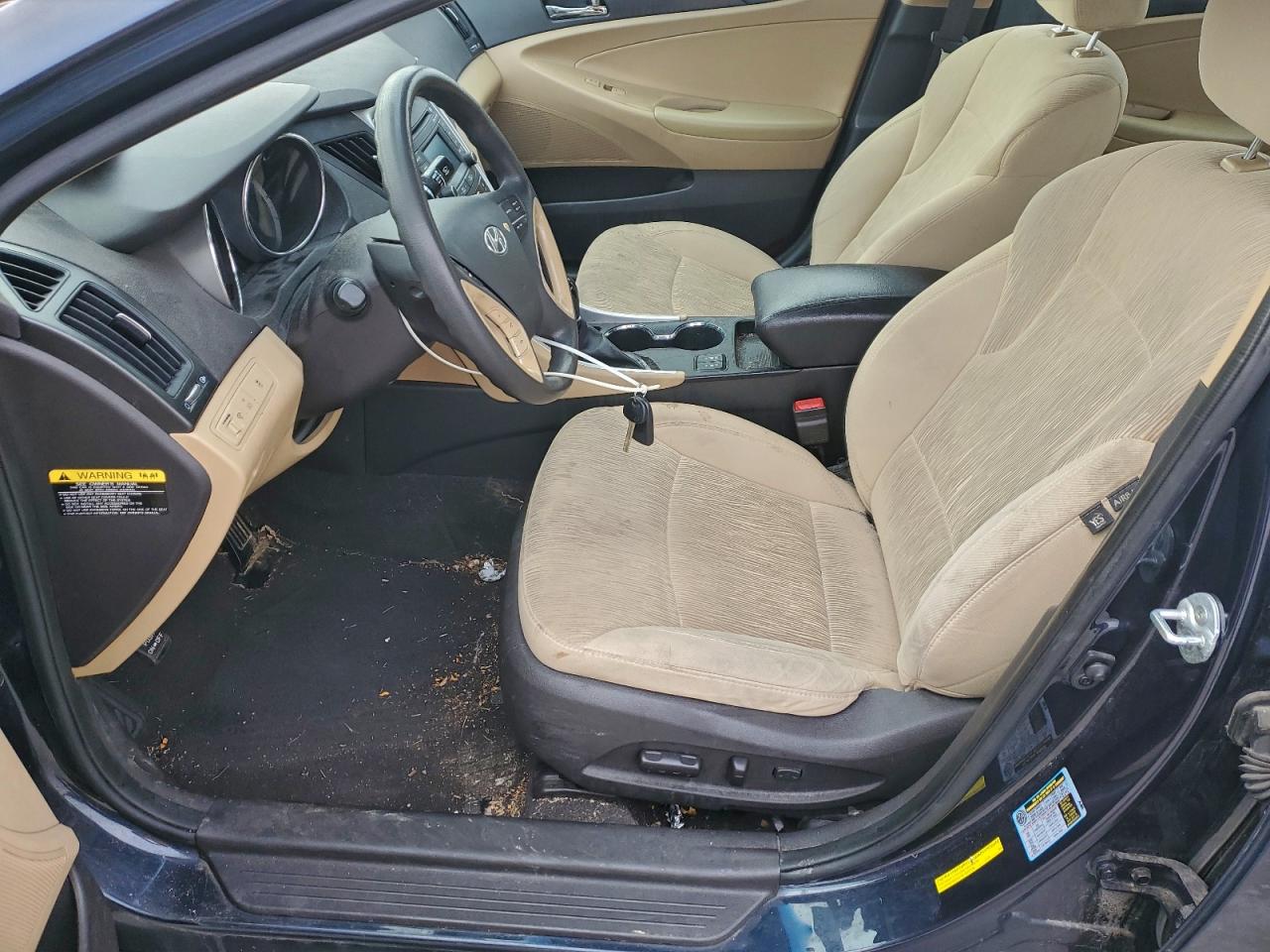 Hyundai SONATA Gls Image 10