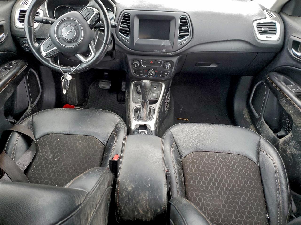 Jeep Compass Latitude Image 11