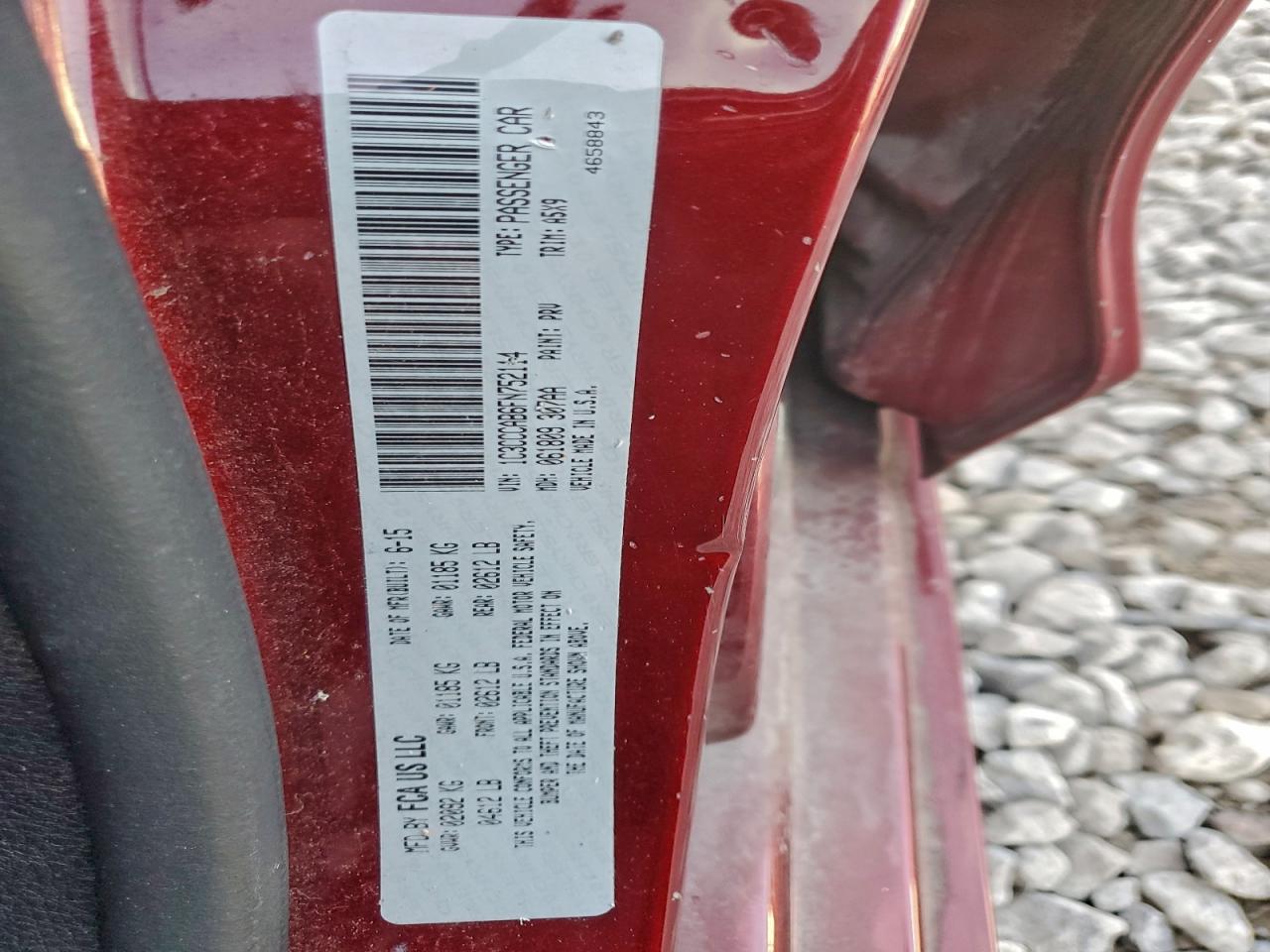 Chrysler 200 Limited Image 9