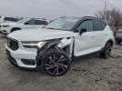 Volvo XC40 T5 R-design Image 1
