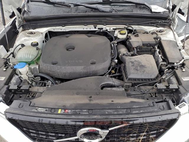 Volvo XC40 T5 R-design Image 4