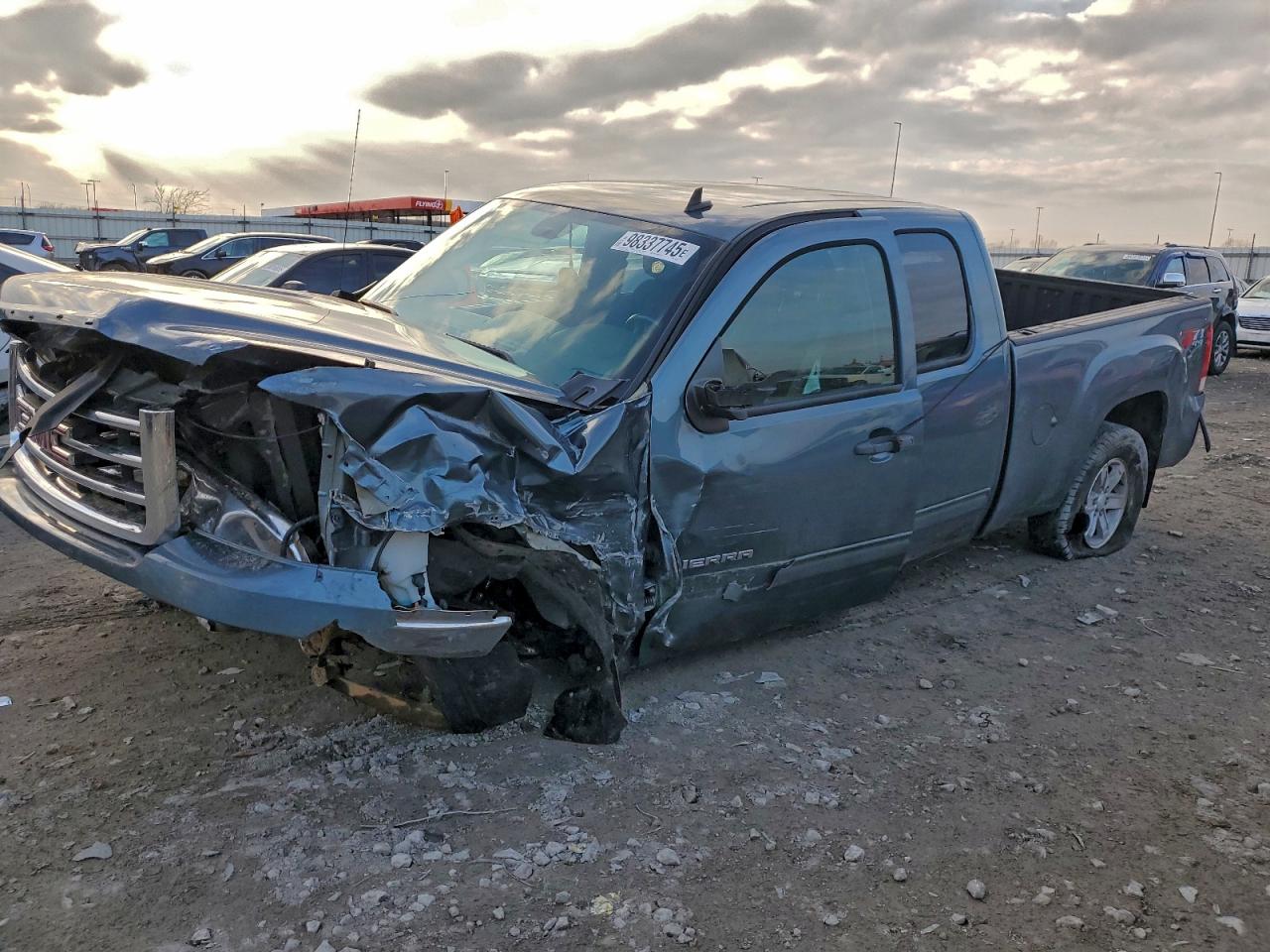 GMC Sierra K1500 Sle Image 1