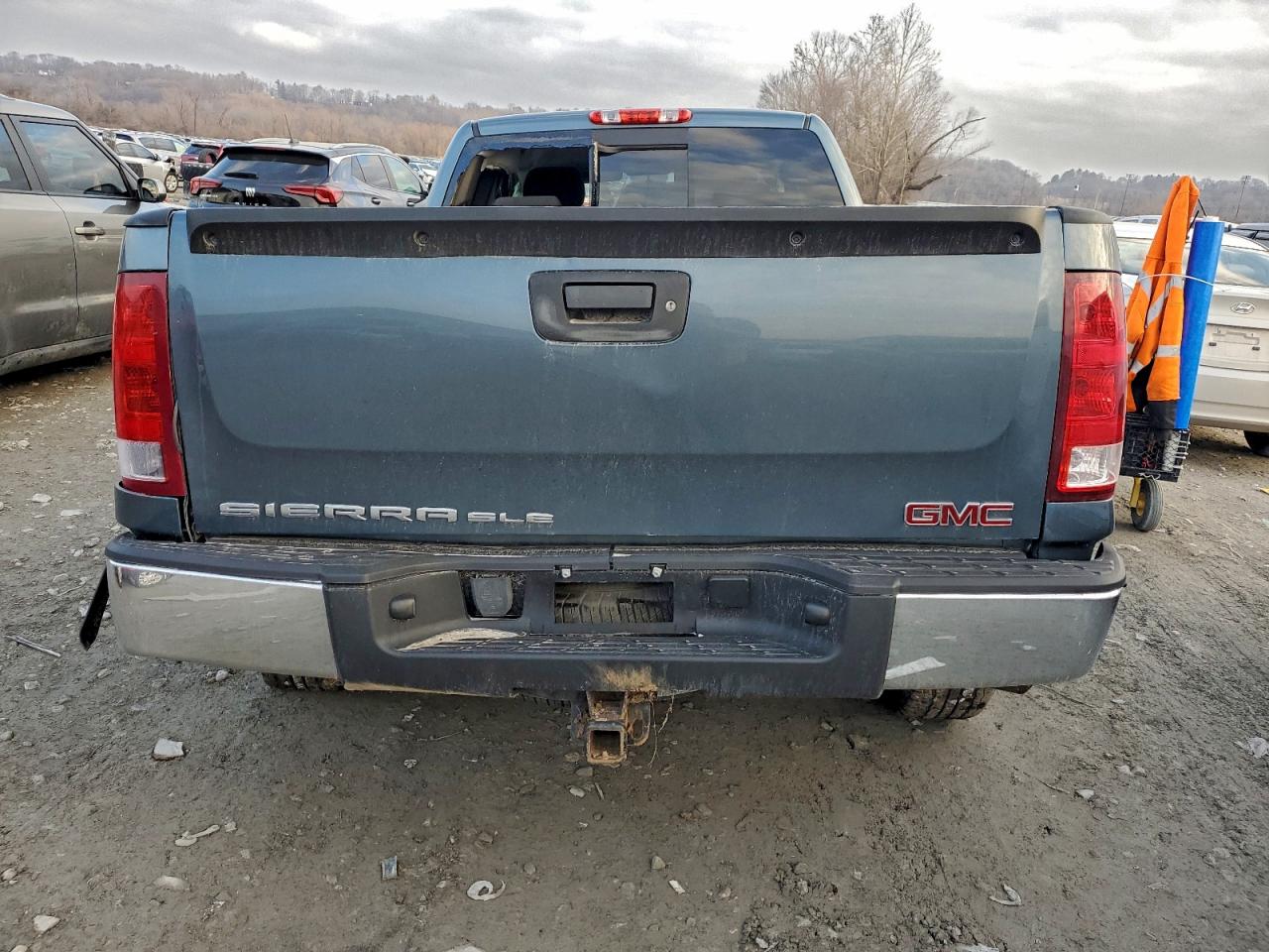 GMC Sierra K1500 Sle Image 4