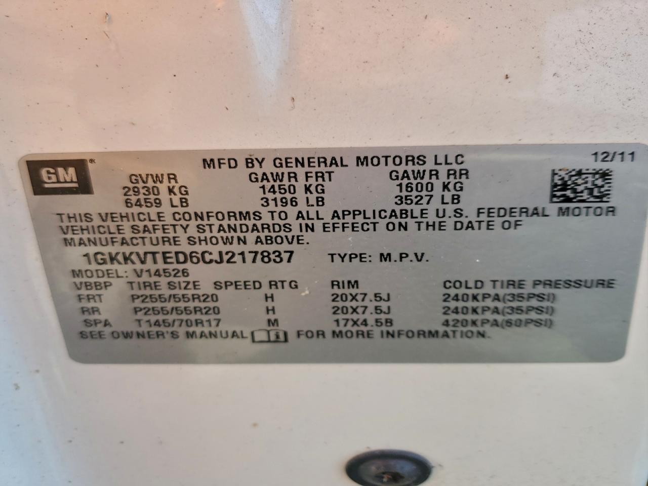 GMC Acadia Denali Image 11