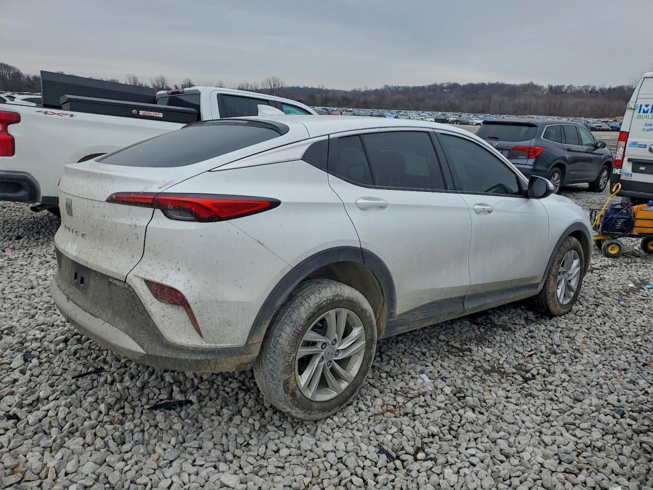 Buick Envista Pr Preferred Image 2