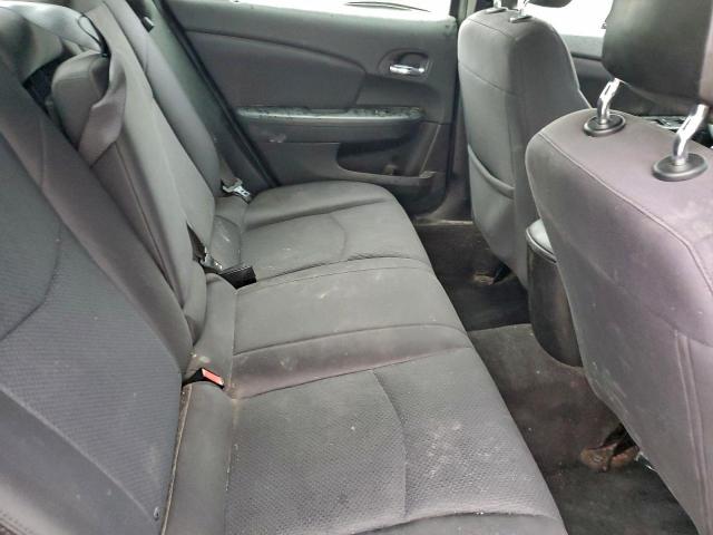 Chrysler 200 Touring Image 7