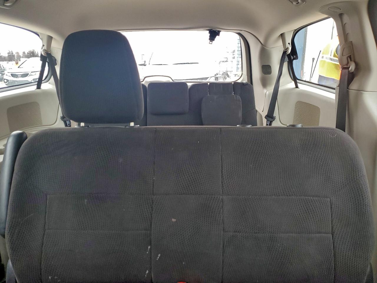 Dodge Caravan Se Image 9