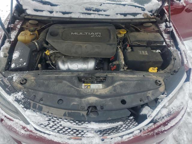 Chrysler 200 Limited Image 6