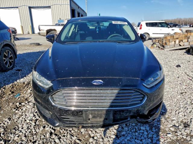Ford Fusion Se Image 8