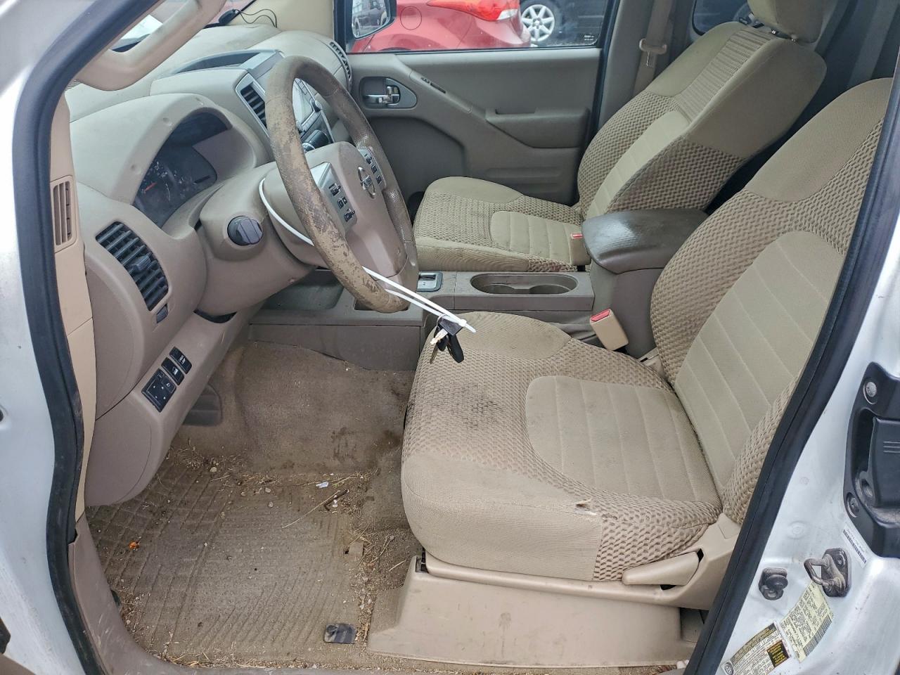 Nissan Frontier Sv Image 4