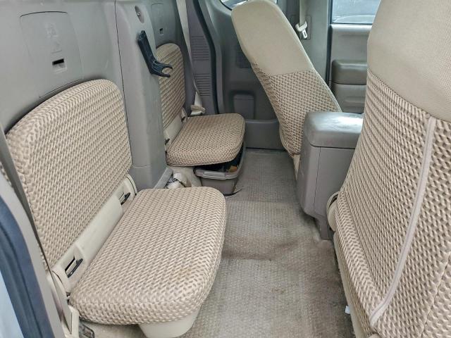 Nissan Frontier Sv Image 3