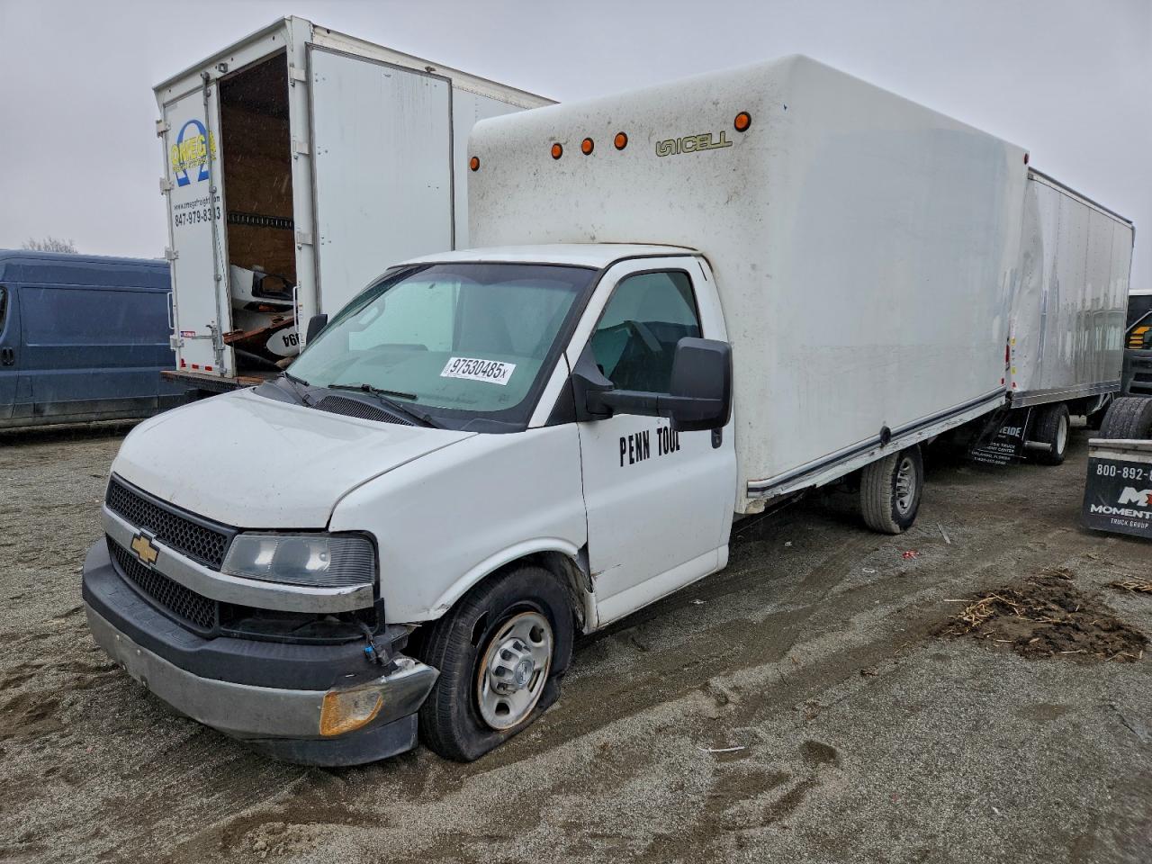 Chevrolet Express Image 1