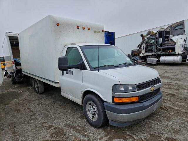 Chevrolet Express Image 4