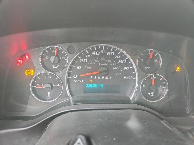 Chevrolet Express Image 5