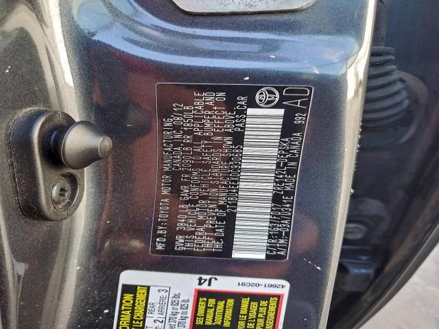 Toyota Corolla Base Image 11