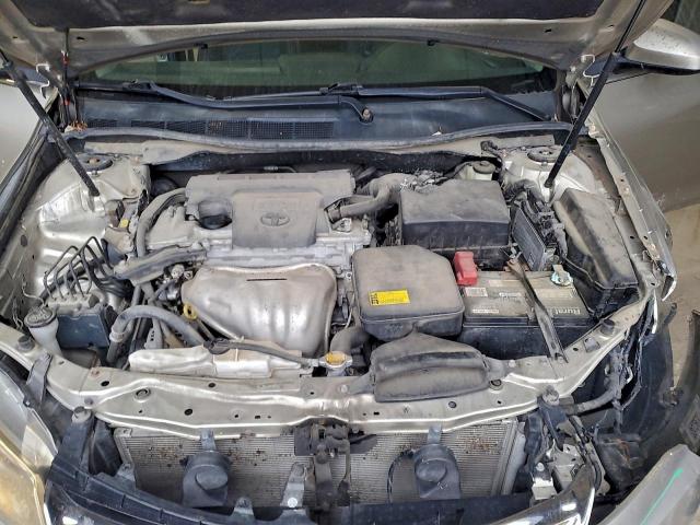 Toyota Camry Le Image 3