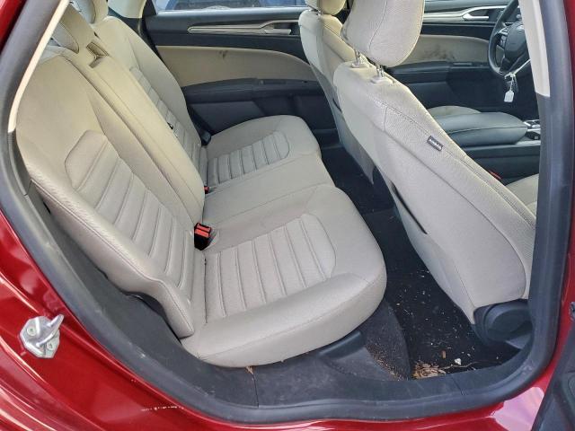 Ford Fusion S Image 9