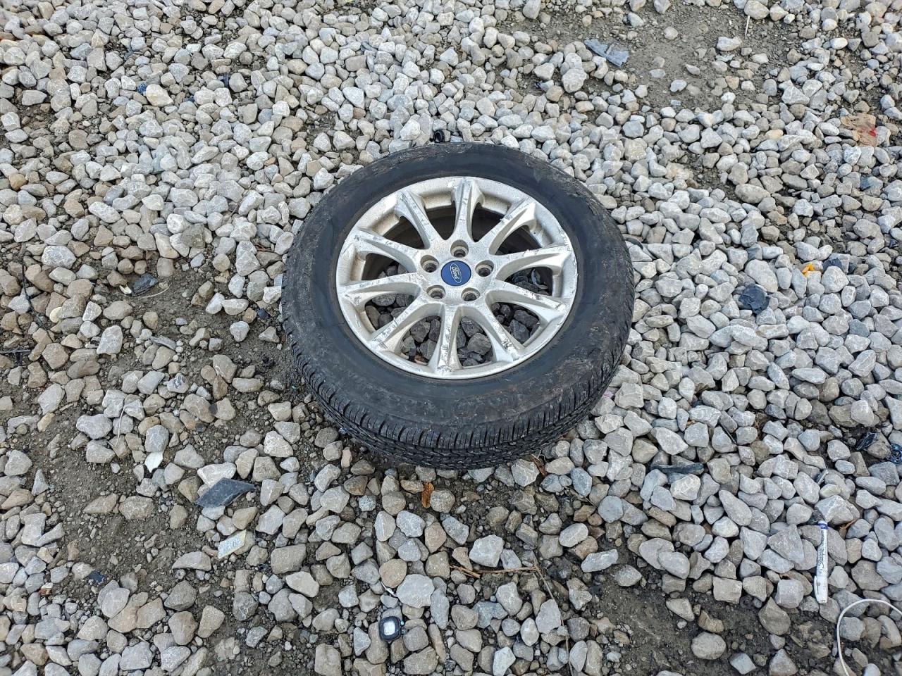 Ford Fusion S Image 7