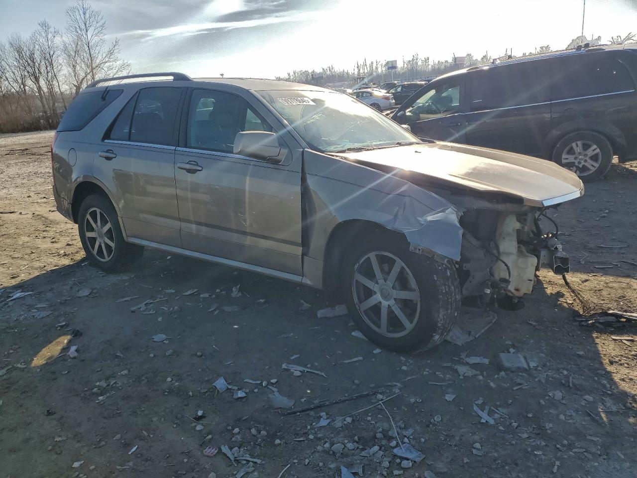 Cadillac SRX Image 2