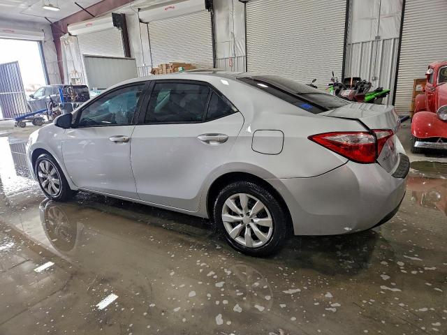 Toyota Corolla L Image 2